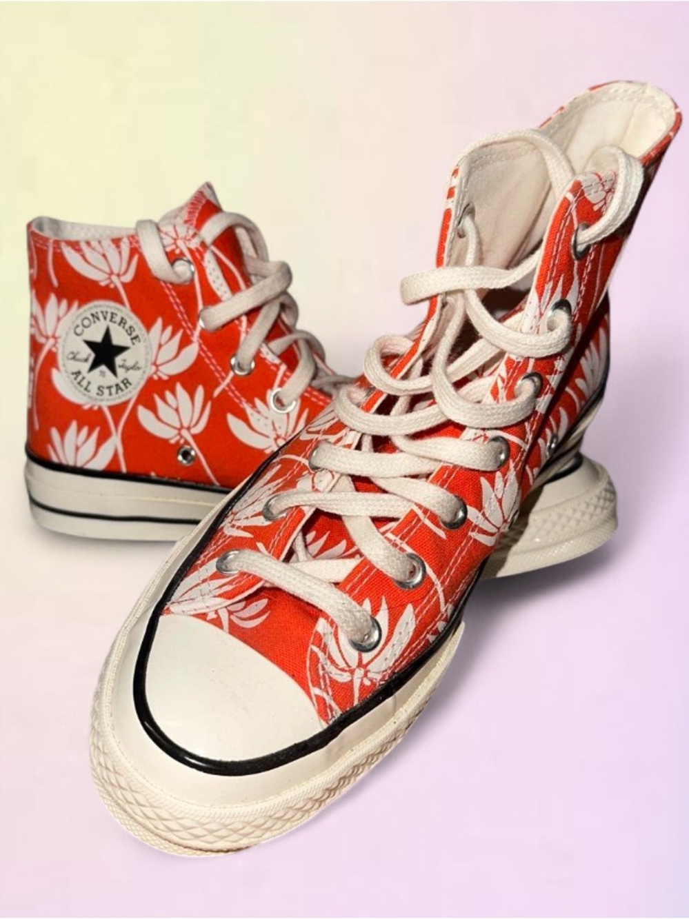NWOT Converse